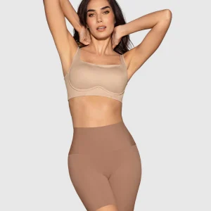 Short de control moderado aspecto invisible con fajón antideslizante