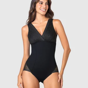 Faja tipo body de control de abdomen, bralette incorporado