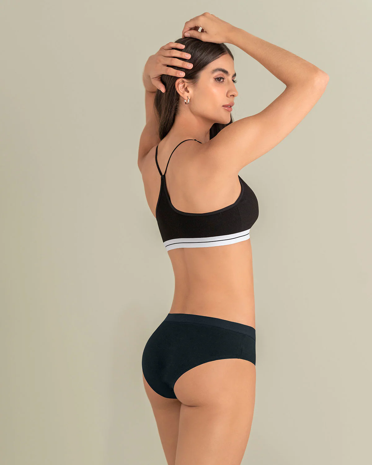 Top en algod贸n ultrac贸modo con cargaderas graduables - Imagen 8