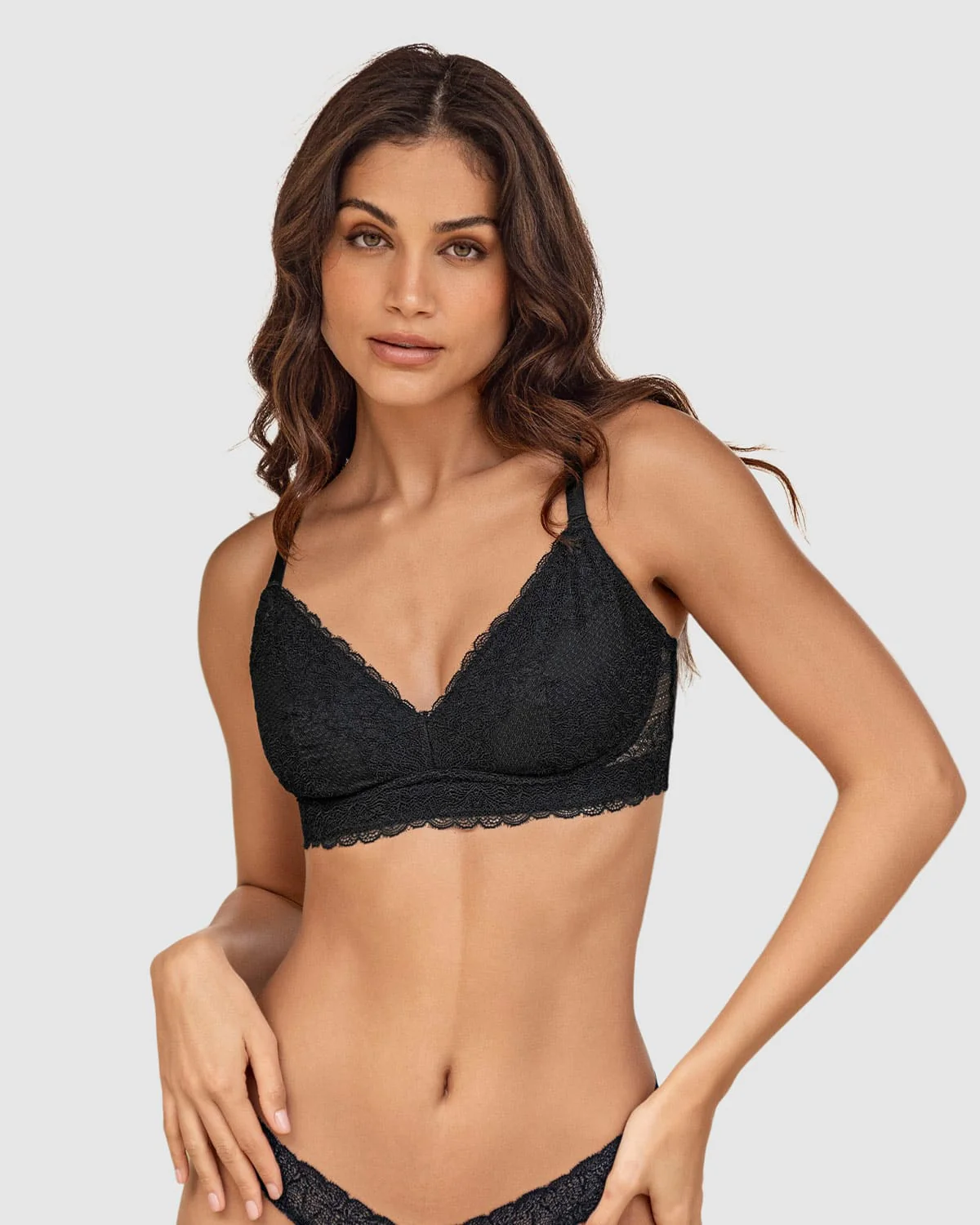 Bralette con costuras internas que simulan arcos - Imagen 9