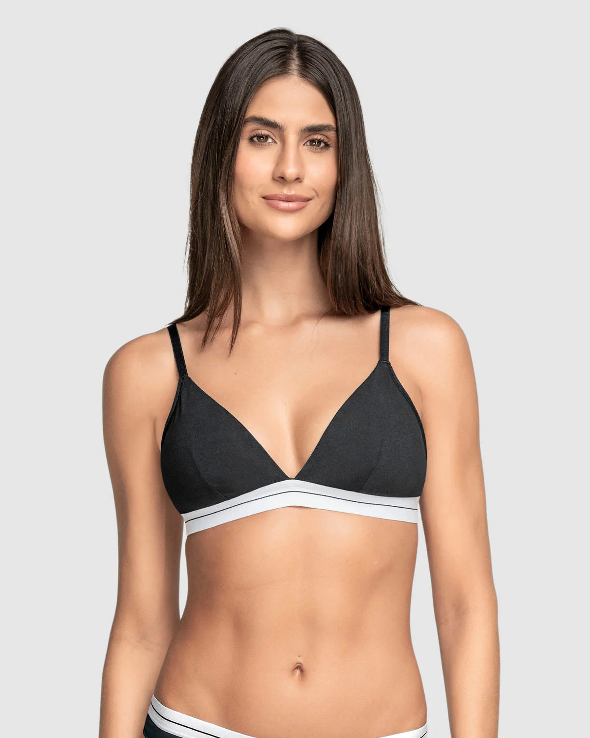 Brasier triangular en algod贸n liviano y c贸modo