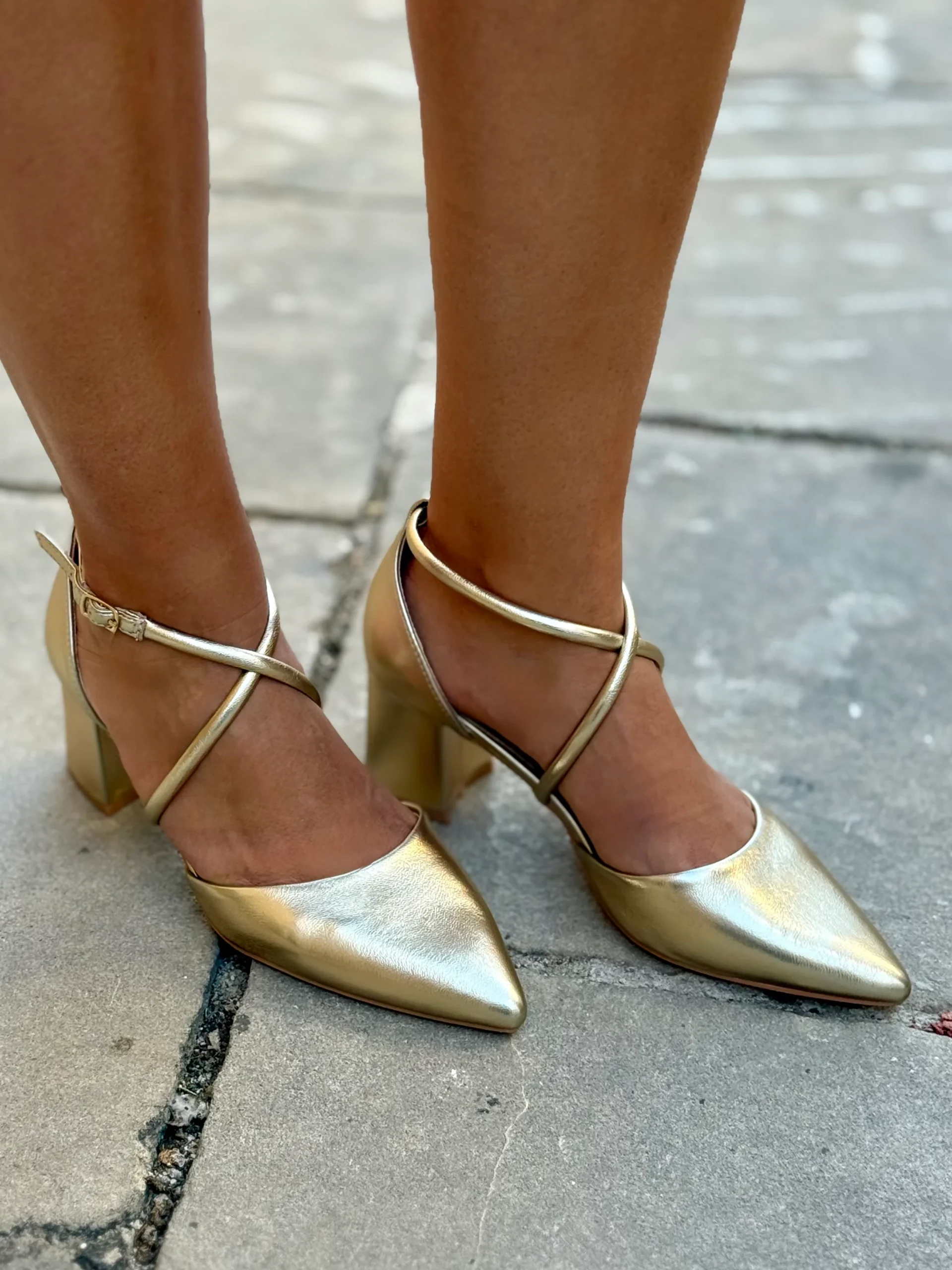 Zapatos Dorados Tacón 6cm Cruzados - Imagen 4