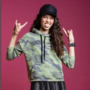 Buzo canguro camuflado QUEEN JUANA