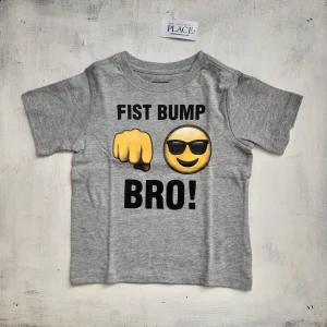 Remera THE CHILDRENS PLACE  Emoji Fist Bump Bro