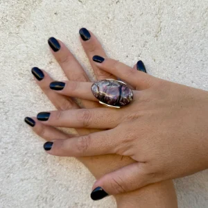 Anillo Galaxia Irisada Alargado