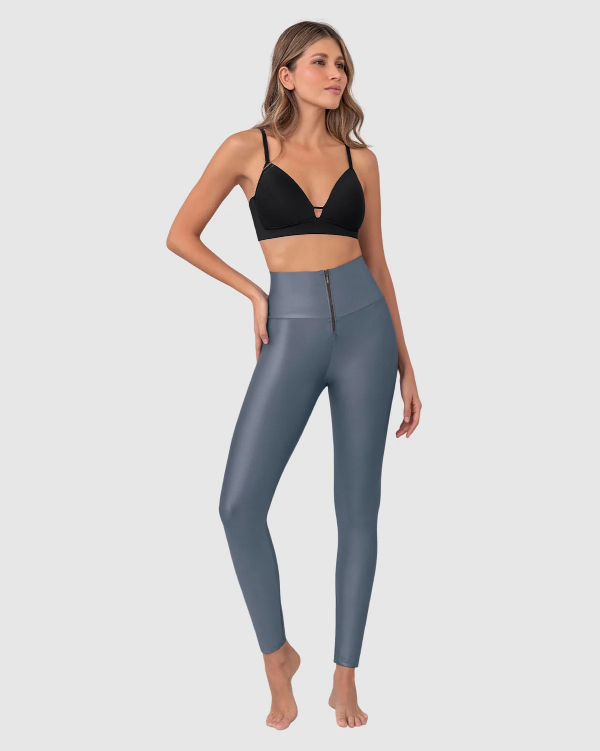 Leggings con control de abdomen y acabado efecto cuero