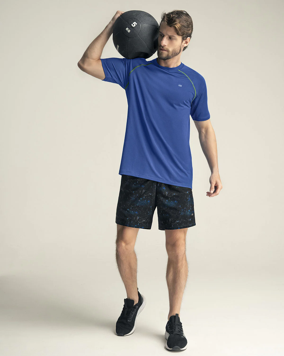 Short deportivo con bolsillos funcionales - Imagen 5