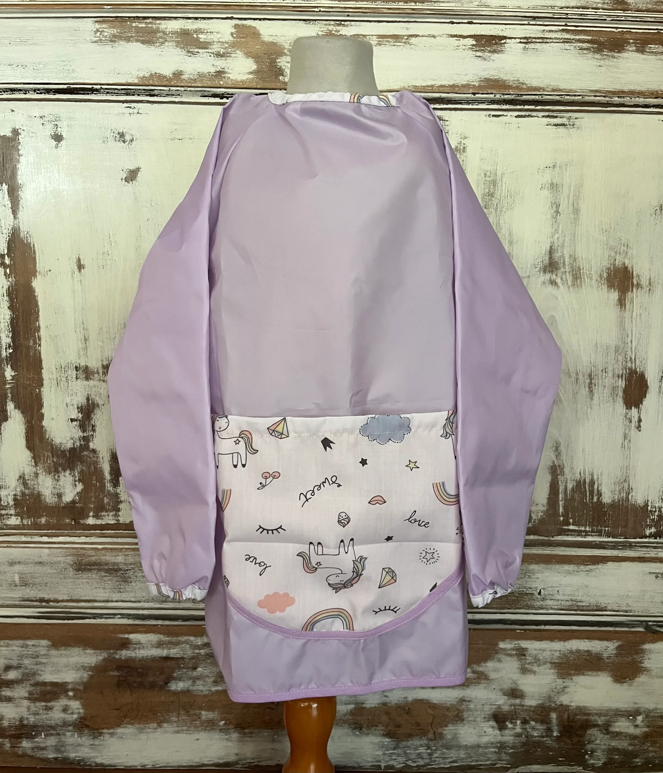 Pintor impermeable con bolsillo frontal Unicornio