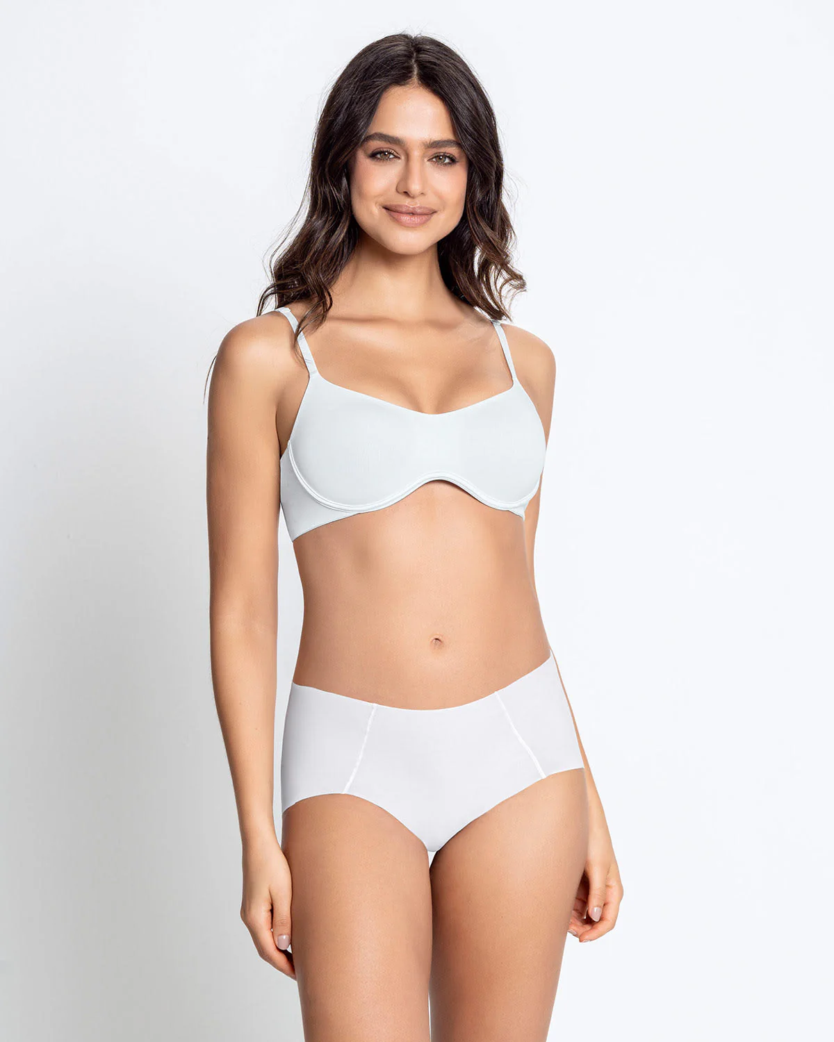 Brasier ultraliviano con copas internas fijas - Imagen 3