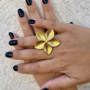 Anillo Pétalos Dorado