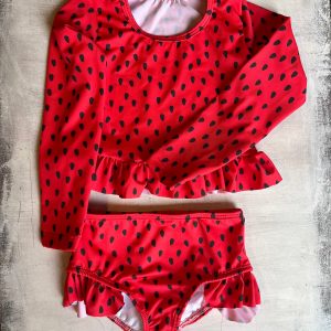 Malla 2 piezas Protección Solar +50 Frutilla Volados Huppo