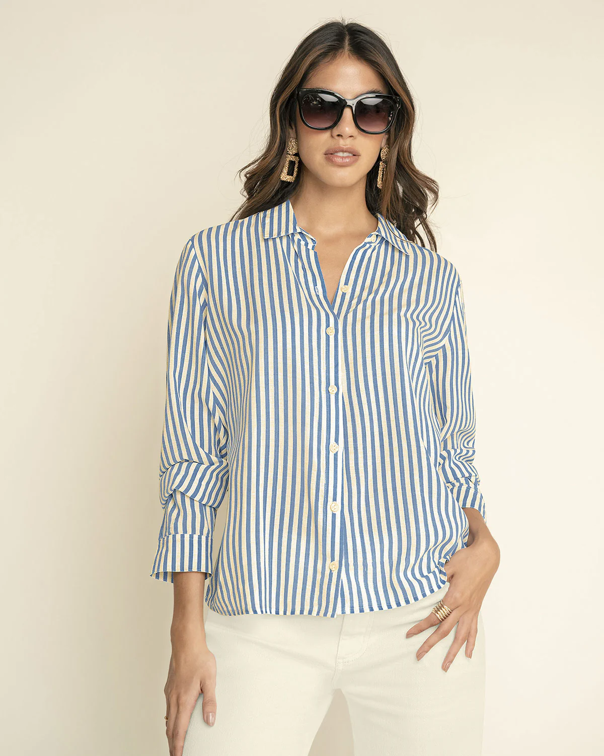 Blusa manga larga con bot贸n funcional y mangas con bot贸n - Imagen 4