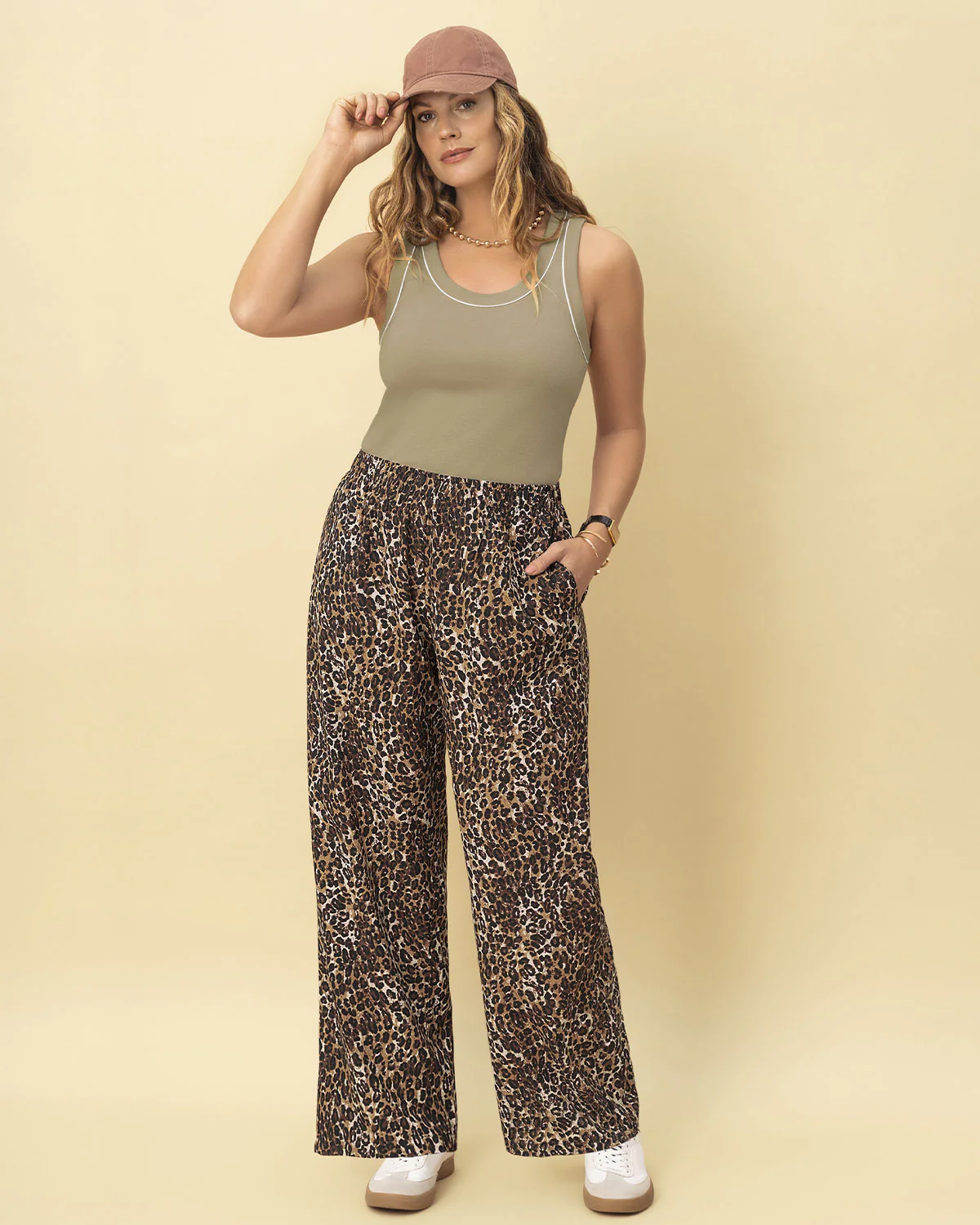 Camiseta manga sisa con detalle en contraste - Imagen 7