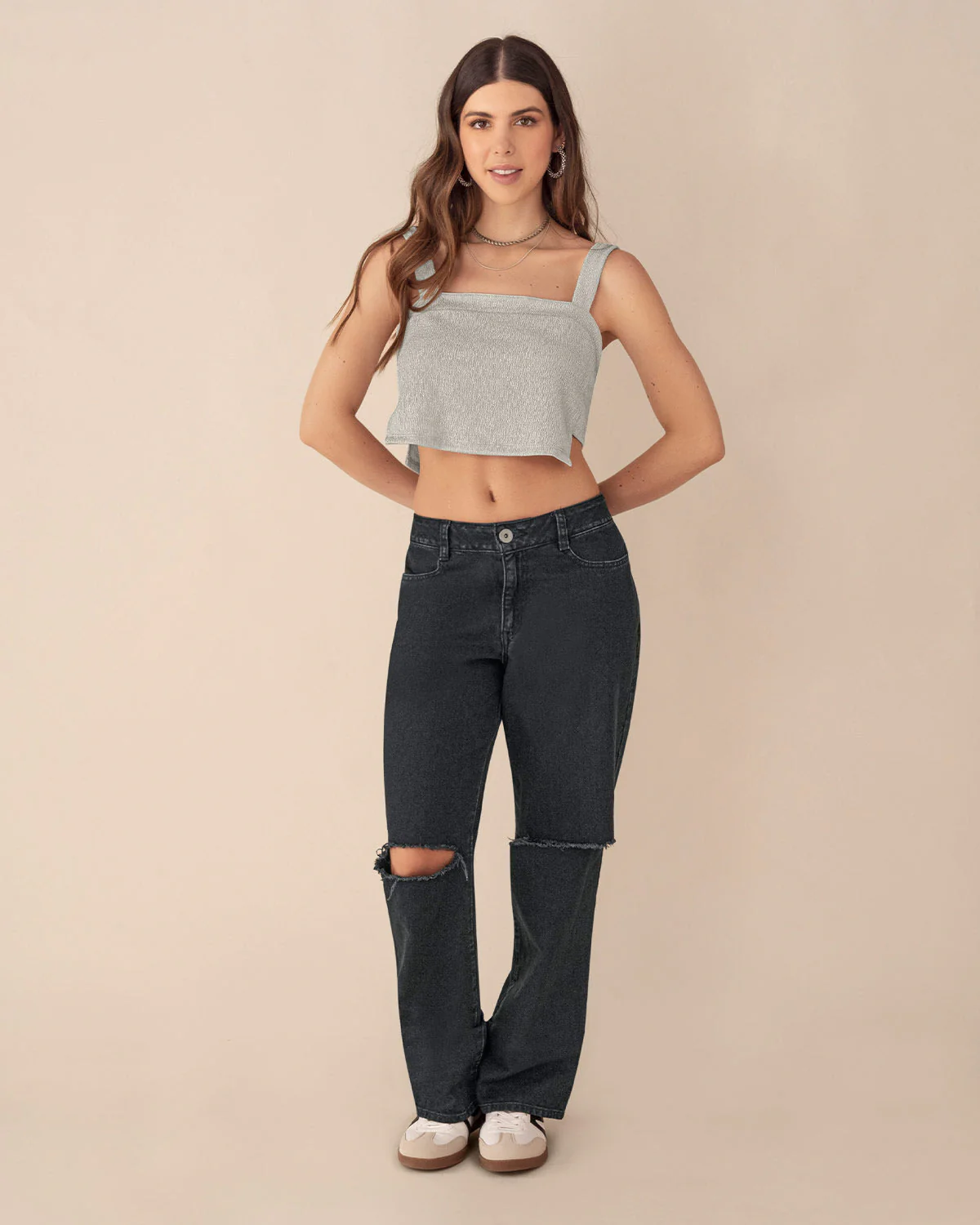 Jean con bota ancha y abertura en rodilla - Imagen 4