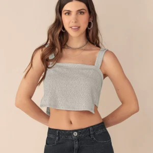 Crop top de tiras con laterales asimétricos