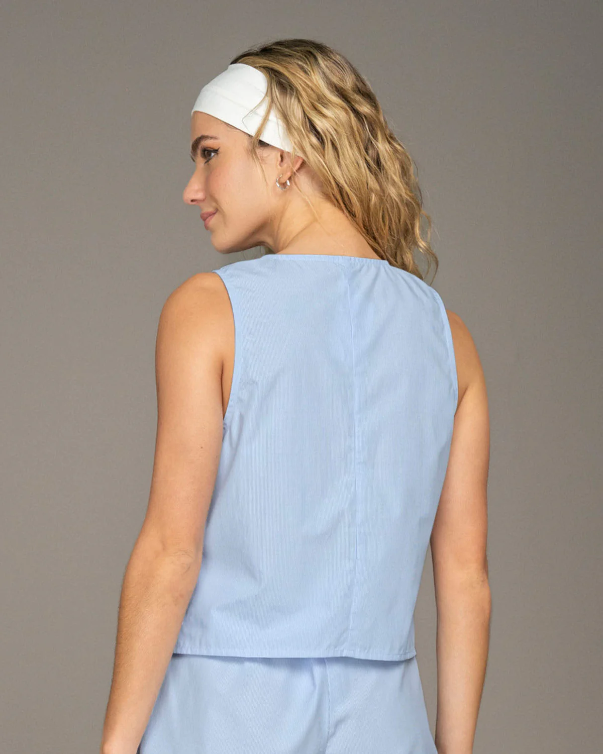 Chaleco manga sisa cuello en V con botones funcionales - Imagen 3