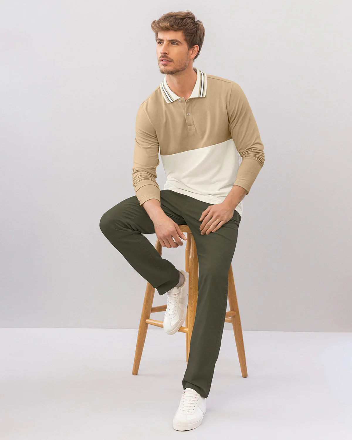 Pantal贸n bota recta en drill de tacto suave stretch - Imagen 9