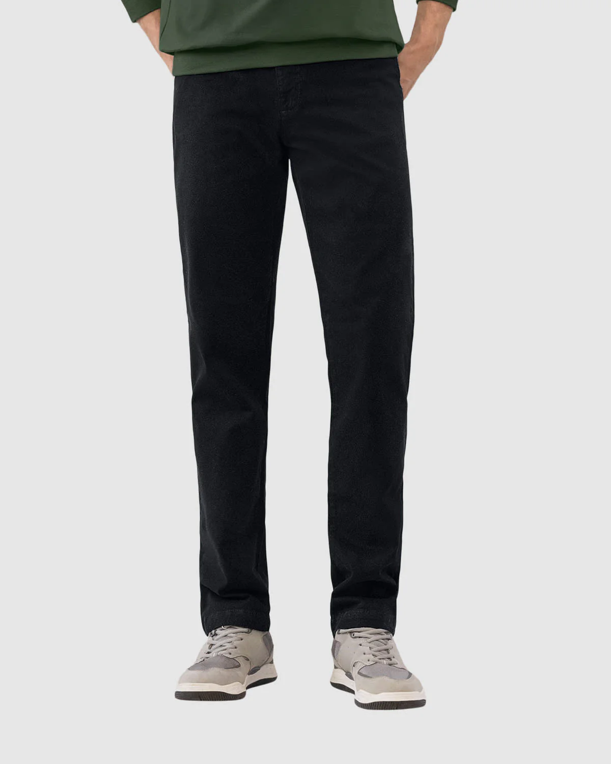 Pantal贸n bota recta en drill de tacto suave stretch