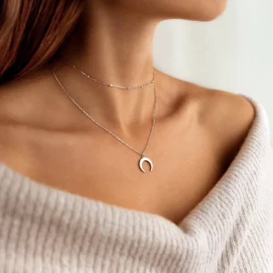 Collar Moon Slice