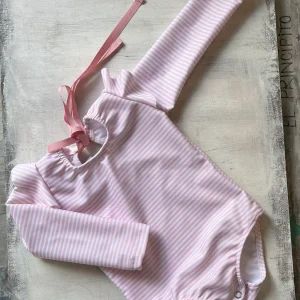 Malla Body mangas largas volados Proteccion UV + 50 Woombale