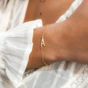 Pulsera Alpha Letters Brillo